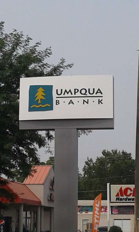 Umpqua Bank ATM